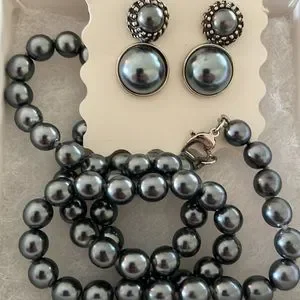 DaVonna Jewelry Davonna Sterling Silver Freshwater Pearl Necklace And 2 Sets Of Earrings Poshmark